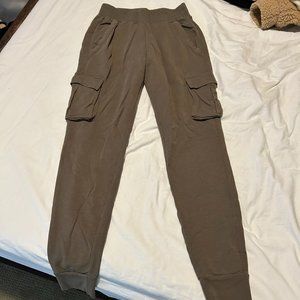 Alo Womens Yoga Pants